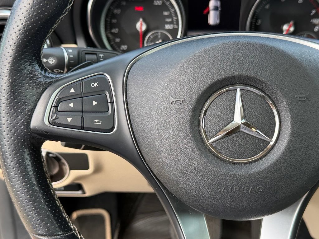 Used 2019 Mercedes-Benz GLA 250 w/ Convenience Package image 14