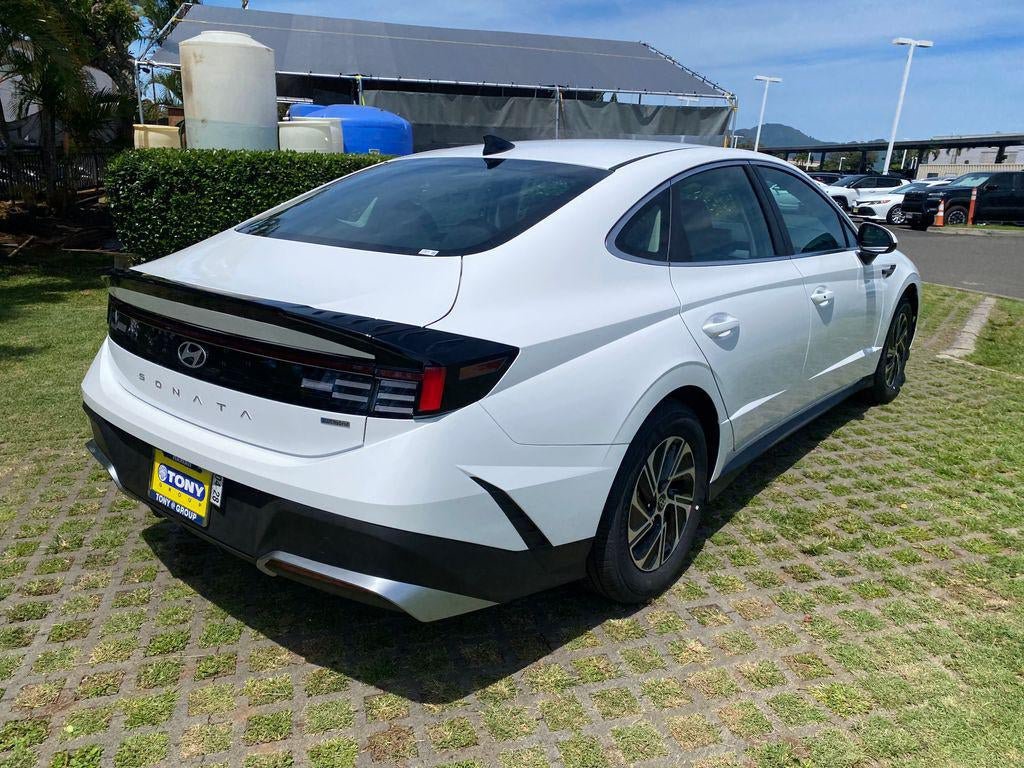 New 2026 Hyundai Sonata Blue FWD image 25