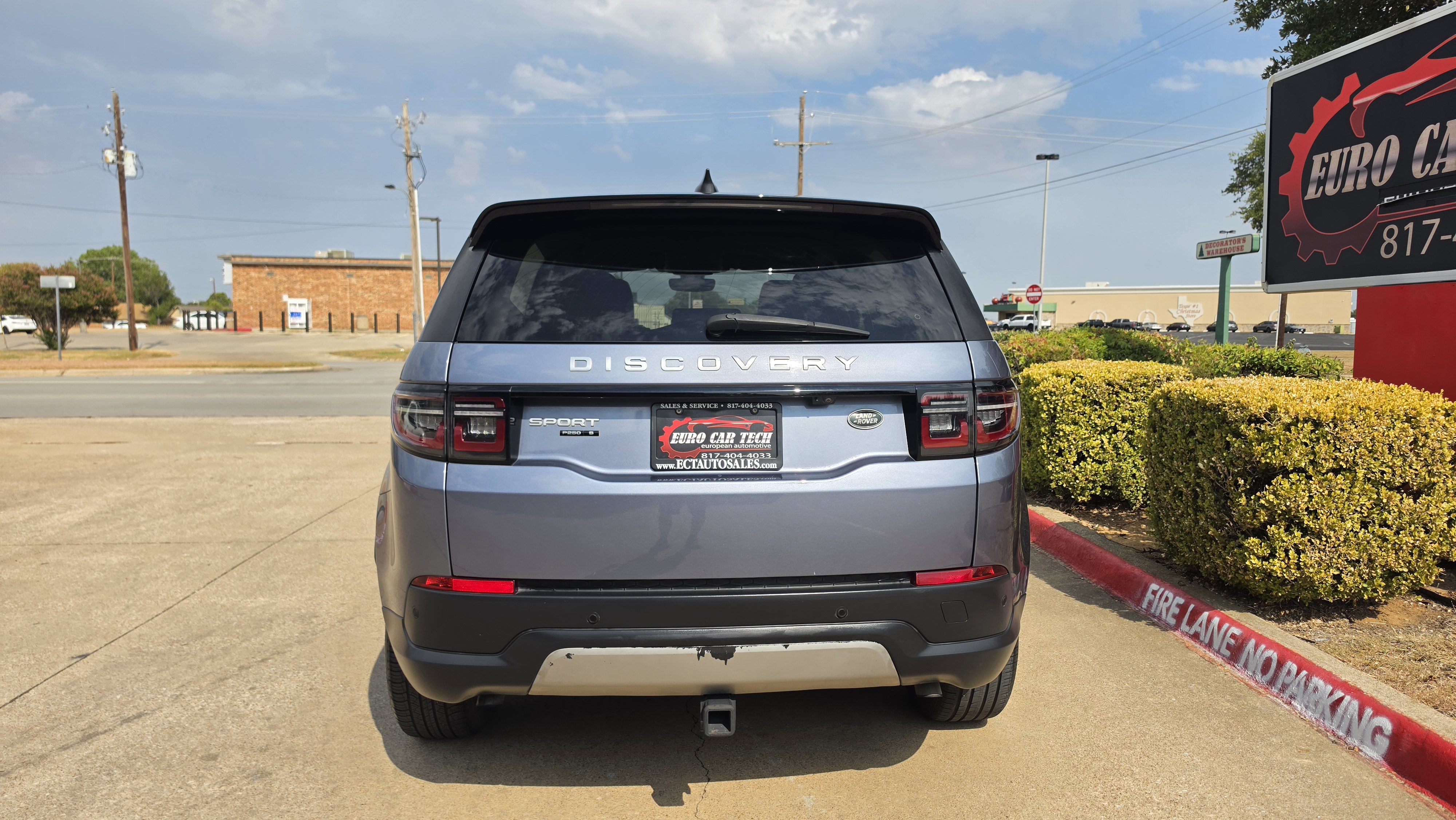 Used 2020 Land Rover Discovery Sport S AWD/4WD image 4