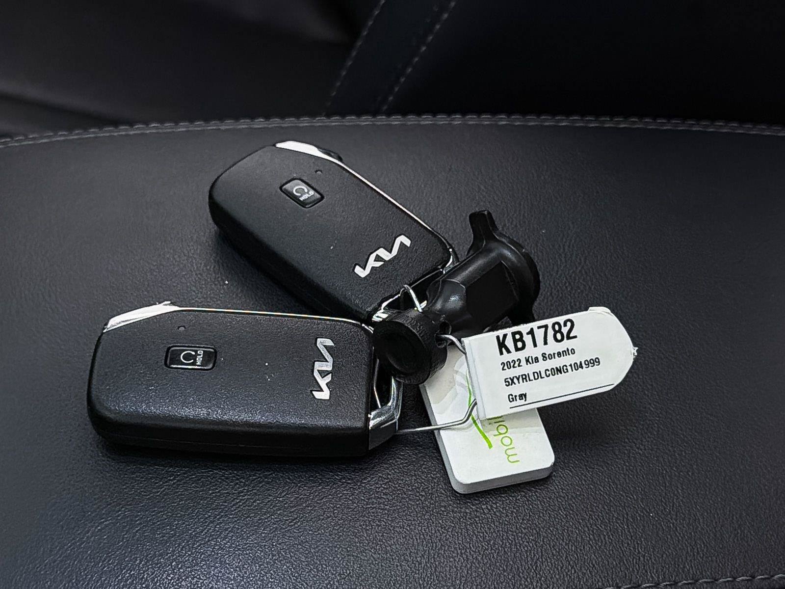 Used 2022 Kia Sorento S w/ Panoramic Sunroof Package AWD/4WD image 31