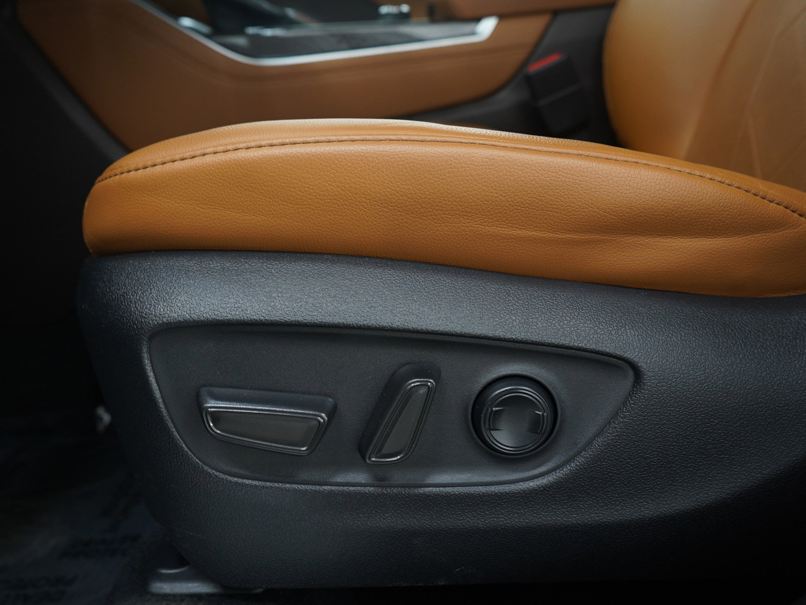 Used 2022 Toyota Highlander Platinum image 26