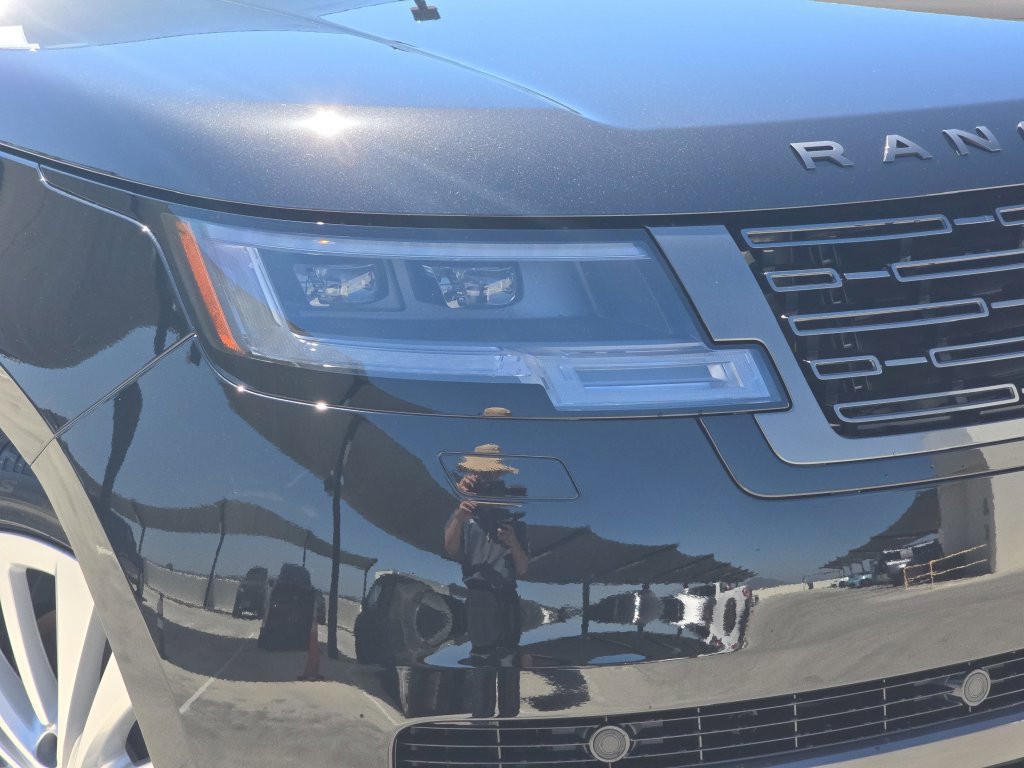 New 2026 Land Rover Range Rover SE AWD/4WD image 33
