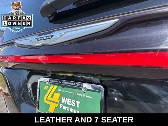Used 2024 Chrysler Pacifica Touring-L FWD image 10