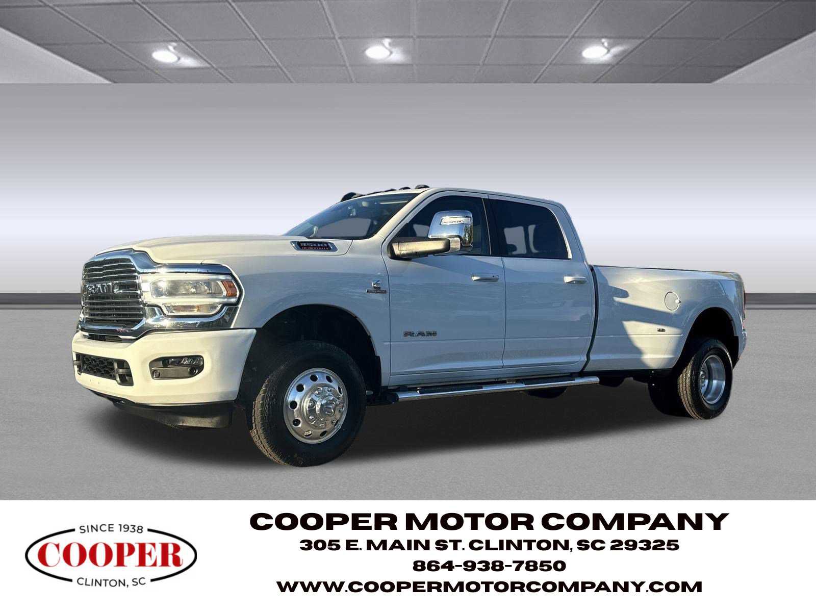 Used 2024 RAM 3500 Laramie image 3