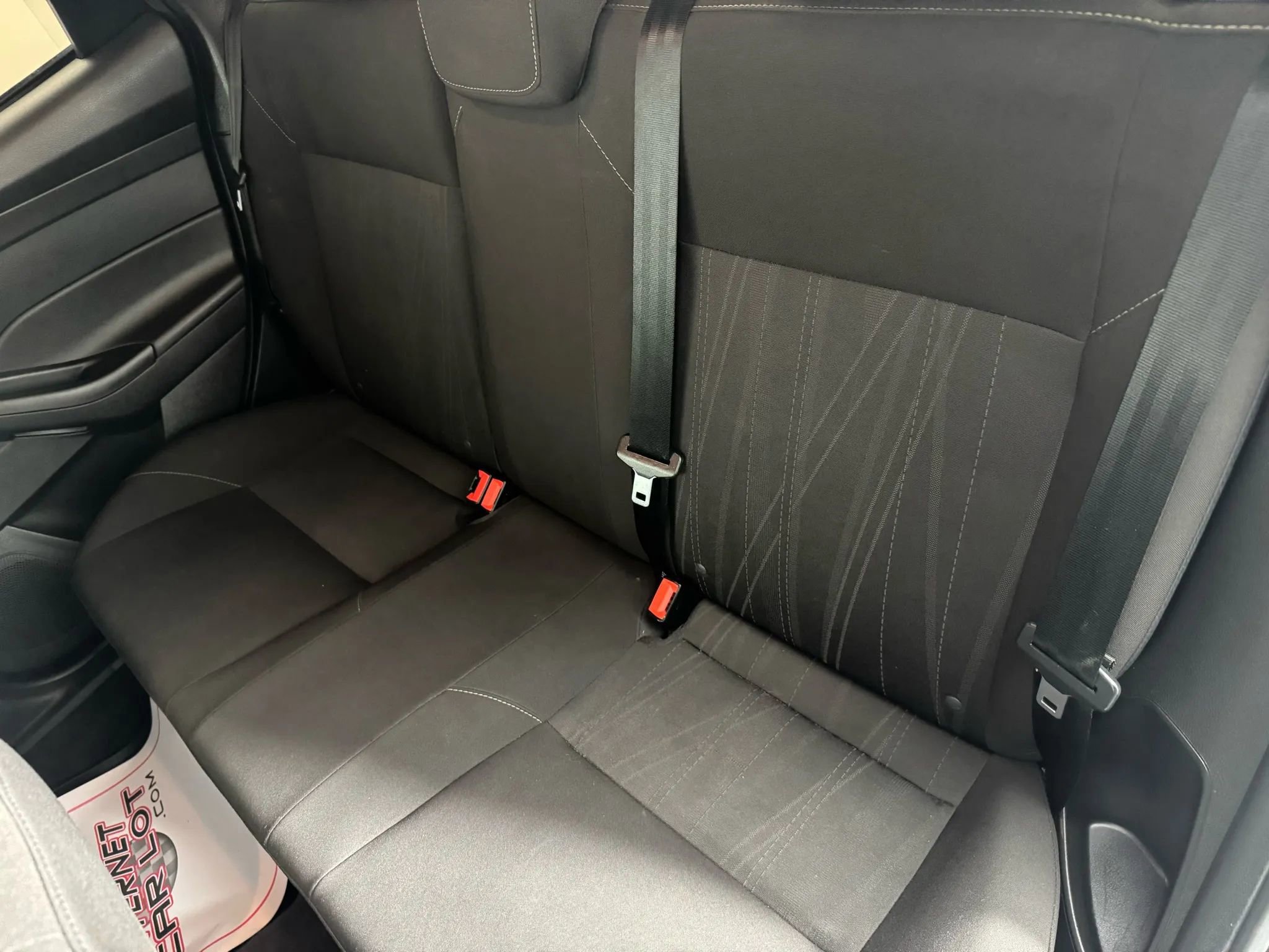 Used 2018 Ford Focus SE FWD image 32
