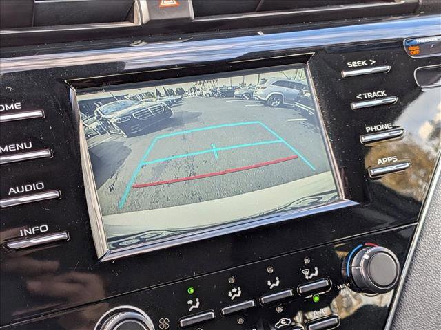 Used 2018 Toyota Camry LE image 14