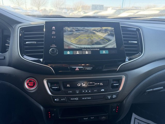 Used 2024 Honda Passport TrailSport image 17