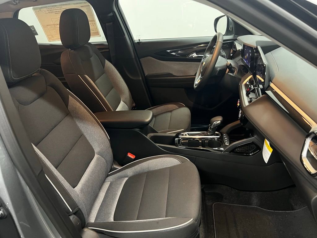New 2026 Chevrolet TrailBlazer LT w/ LT Cold Weather Package image 30