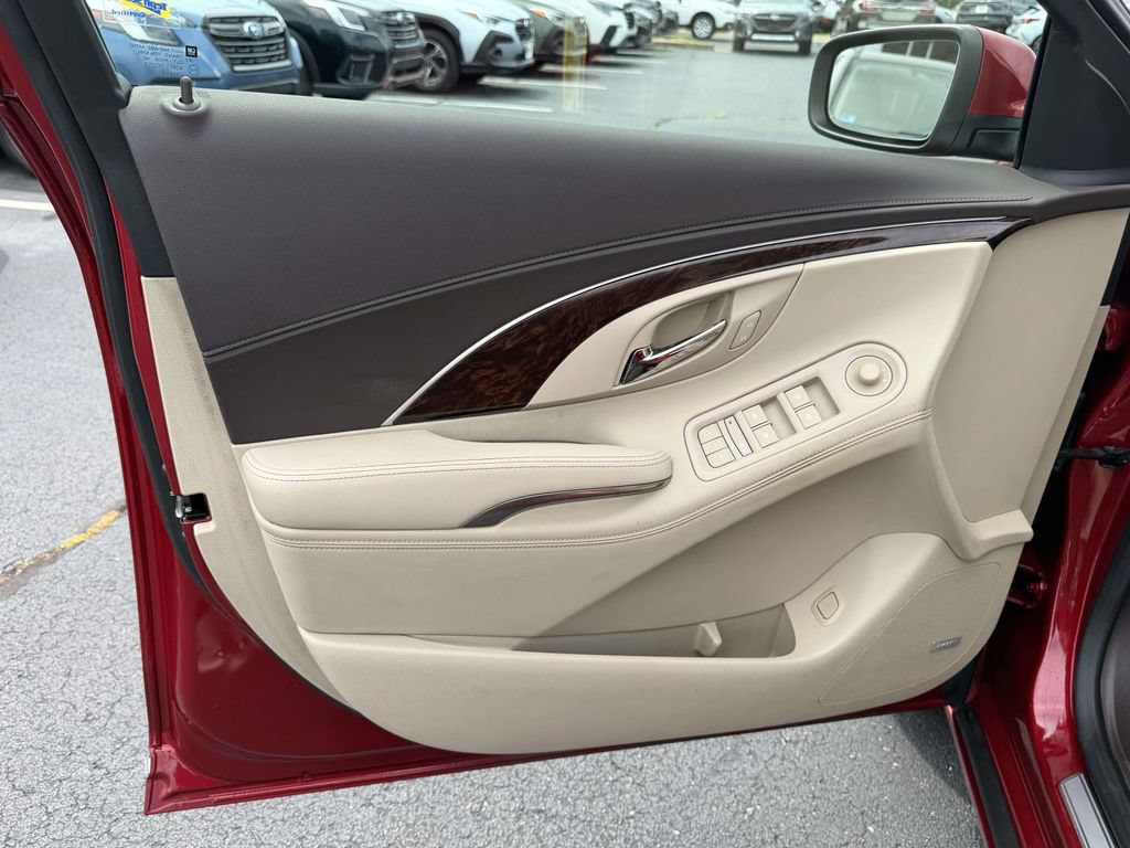 Used 2014 Buick LaCrosse Leather FWD image 16