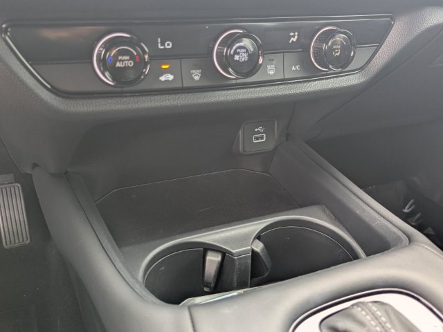 Certified 2025 Honda HR-V LX image 24