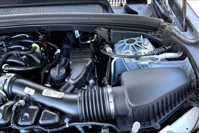 Used 2024 Jeep Grand Cherokee Altitude AWD/4WD image 32
