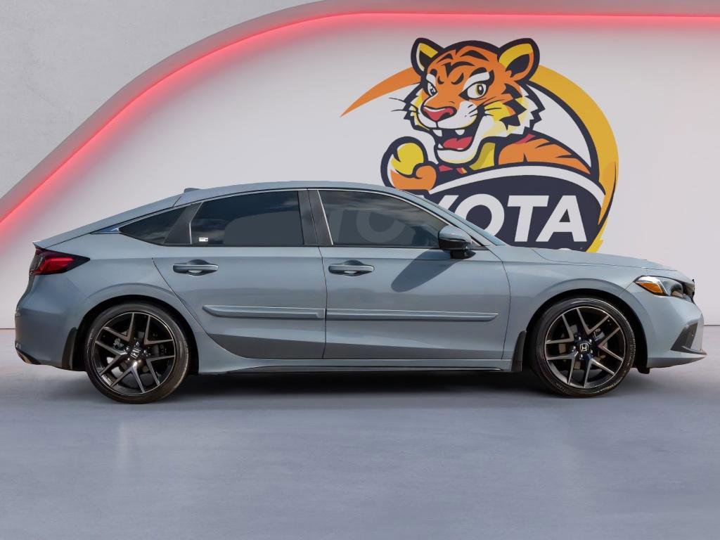 Used 2023 Honda Civic Sport Touring image 4