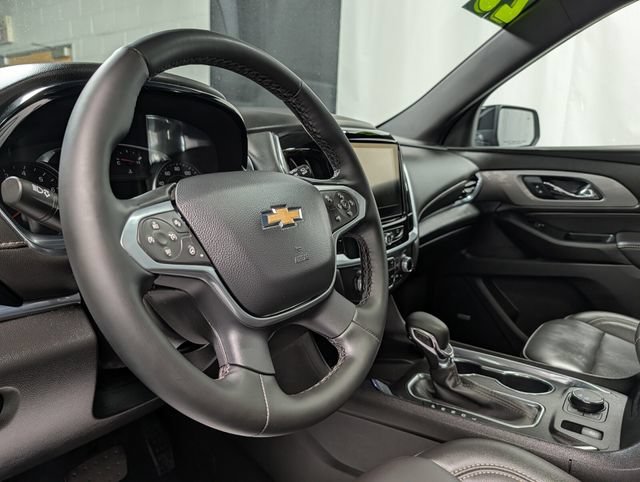 Certified 2023 Chevrolet Traverse LT w/ LT Premium Package AWD/4WD image 21