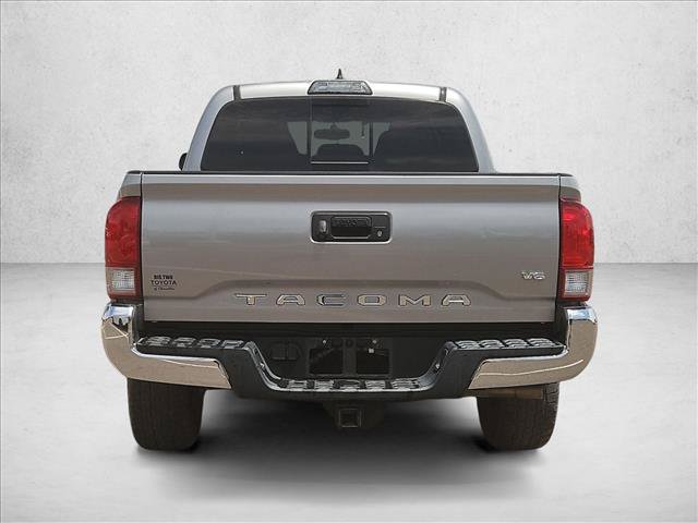 Used 2017 Toyota Tacoma TRD Off-Road w/ Tow Package RWD image 7
