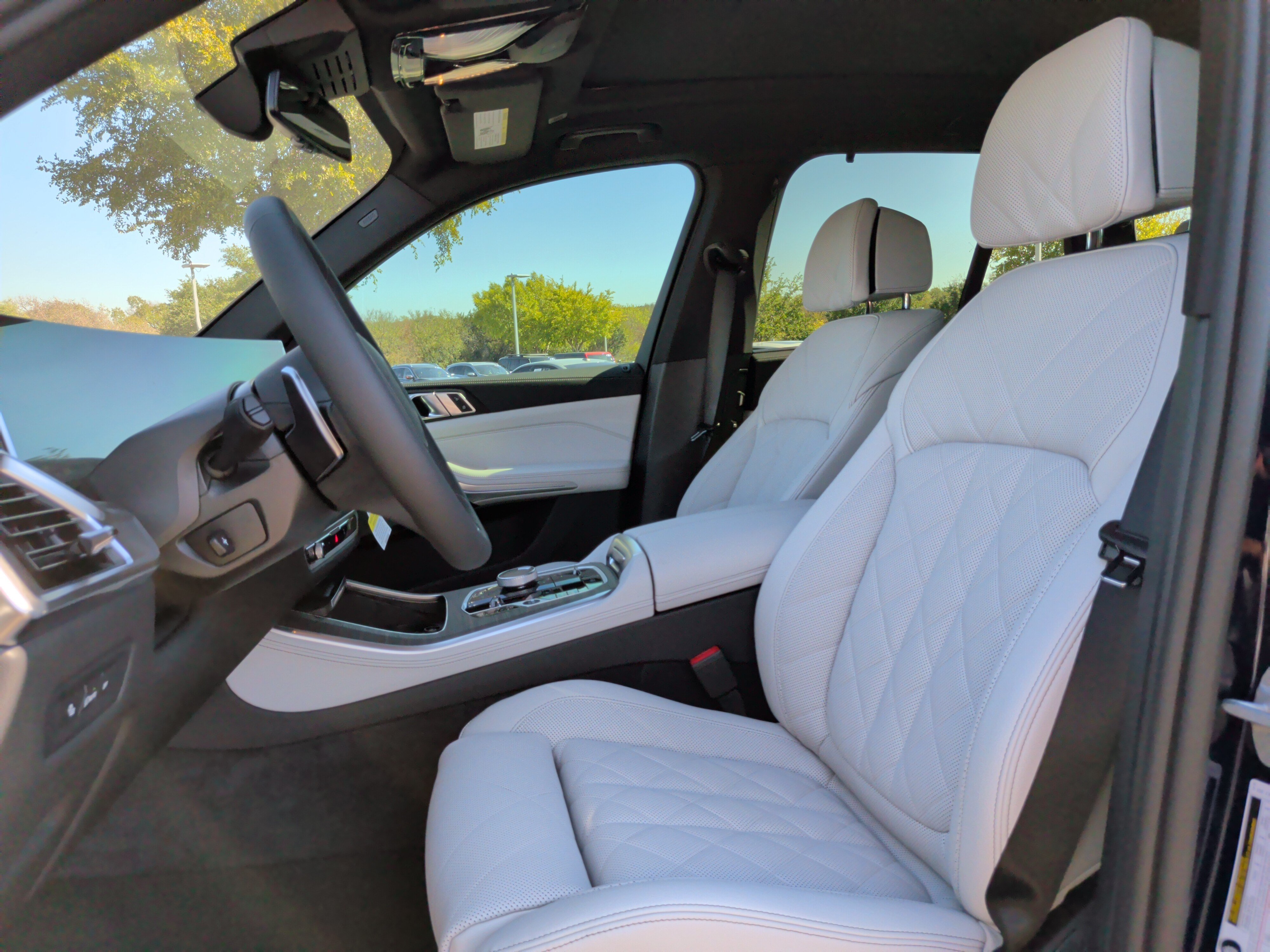 Used 2026 BMW X5 xDrive50e AWD/4WD image 17