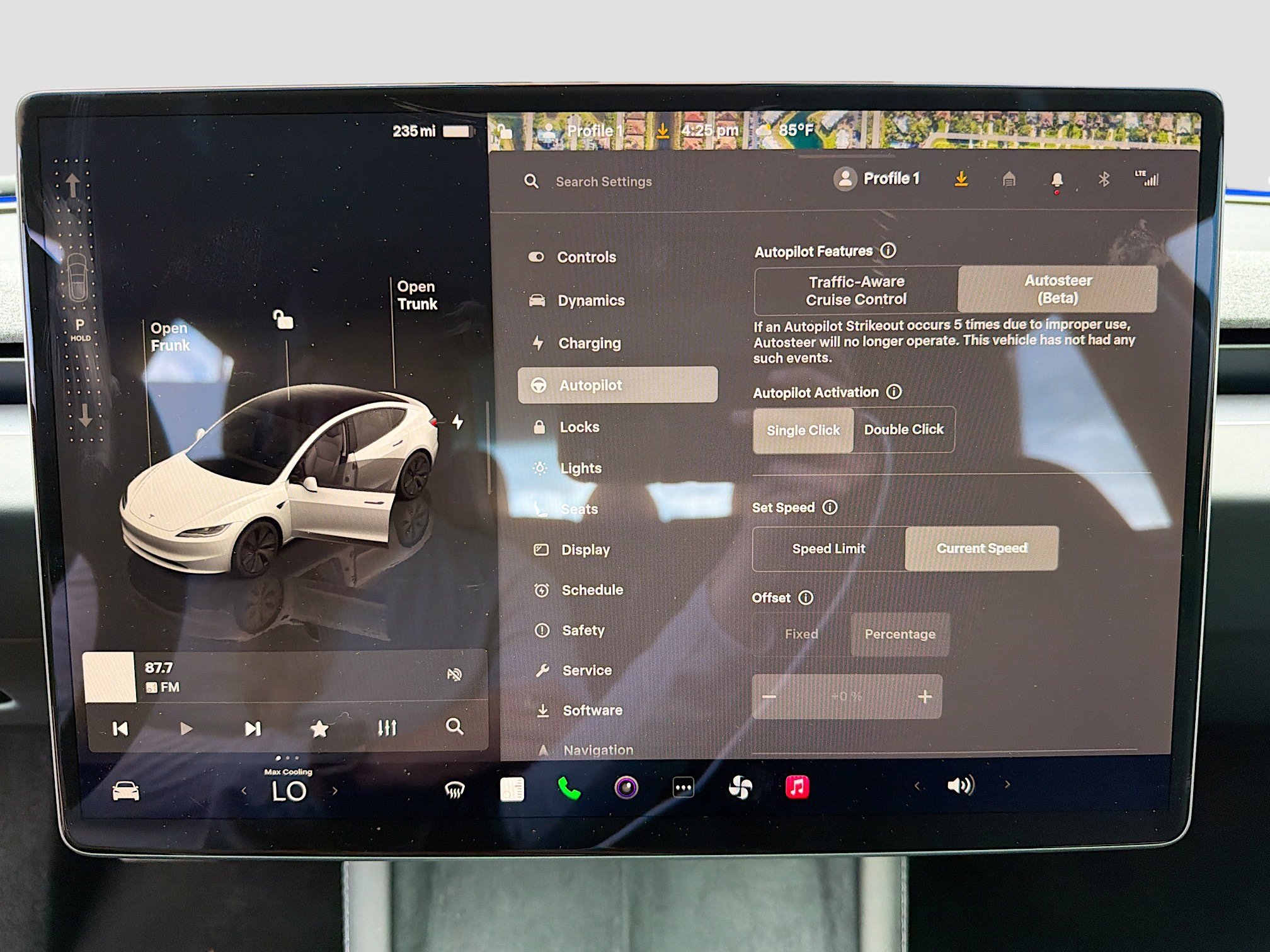 Used 2024 Tesla Model 3 Standard Range image 37