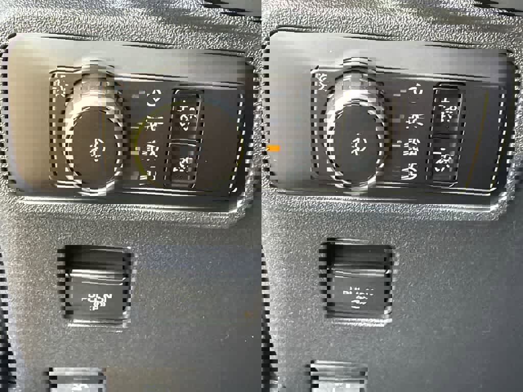 New 2026 Ford Bronco Outer Banks image 30