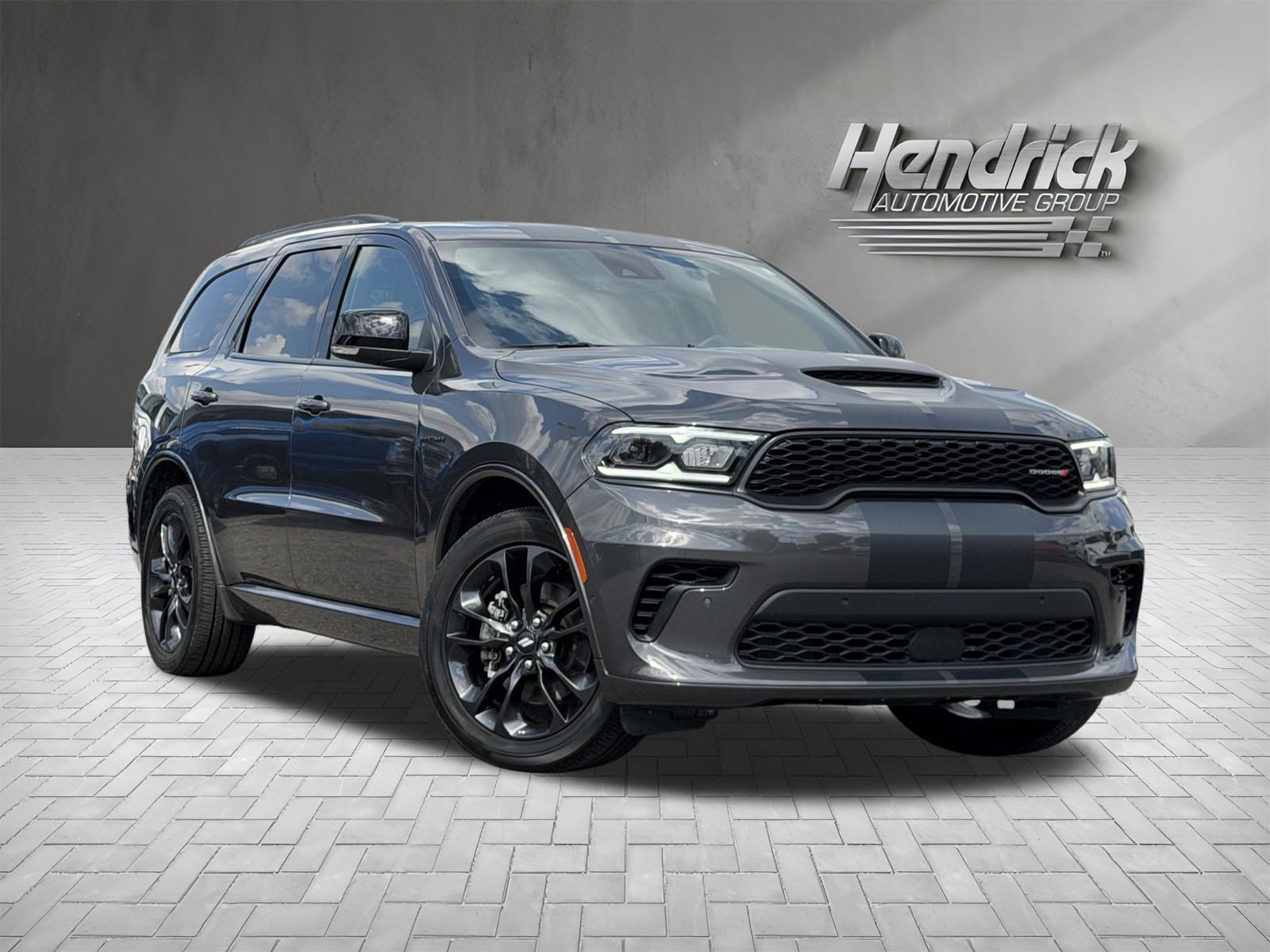 Used 2025 Dodge Durango R/T AWD/4WD image 2