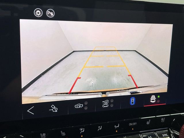 New 2025 GMC Canyon AT4 w/ AT4X Package image 15