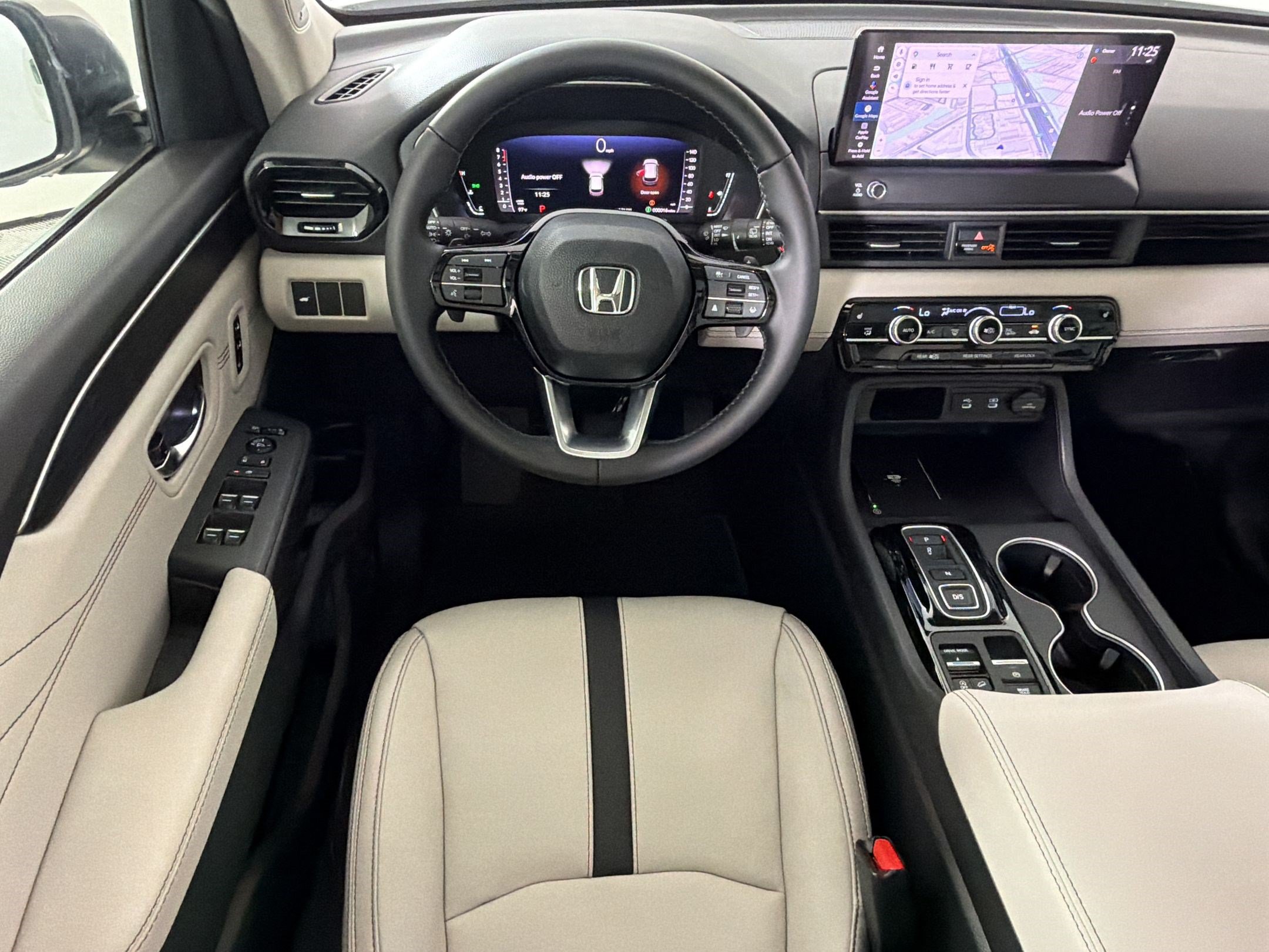 New 2026 Honda Pilot Touring image 32