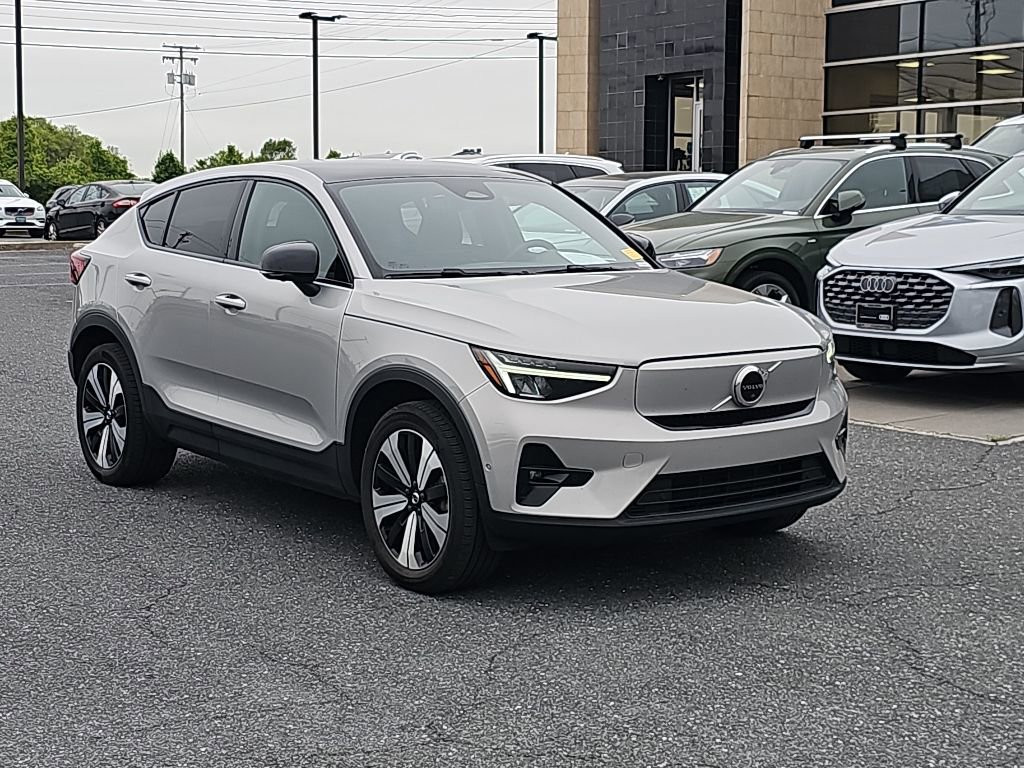 Certified 2023 Volvo C40 P8 Recharge Plus AWD/4WD video 1