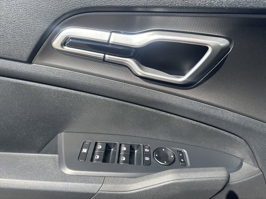 New 2026 Kia Sportage LX image 13