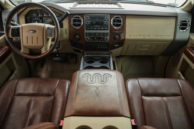 Used 2012 Ford F350 King Ranch w/ King Ranch w/Chrome Pkg AWD/4WD image 32