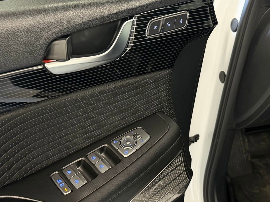 Used 2024 Hyundai Palisade Calligraphy AWD/4WD image 14