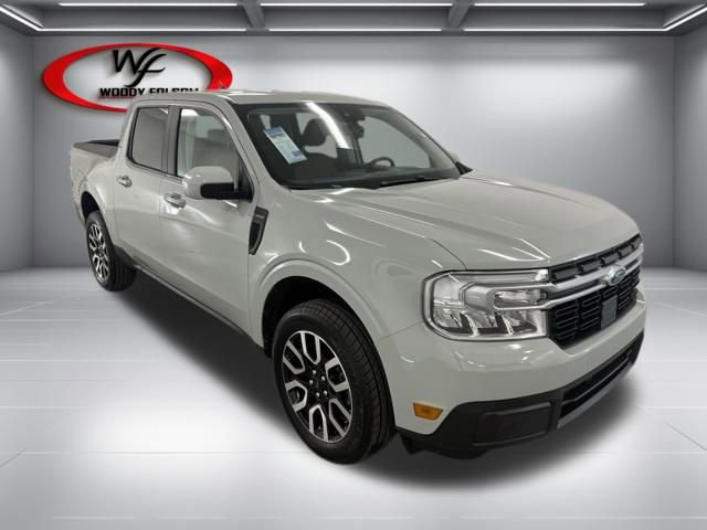 Used 2023 Ford Maverick Lariat w/ Lariat Luxury Package FWD image 3