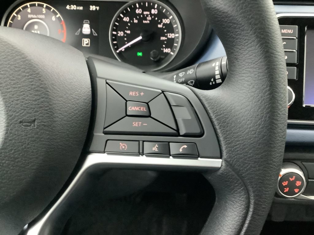 Used 2025 Nissan Versa SV w/ Trunk Package image 20