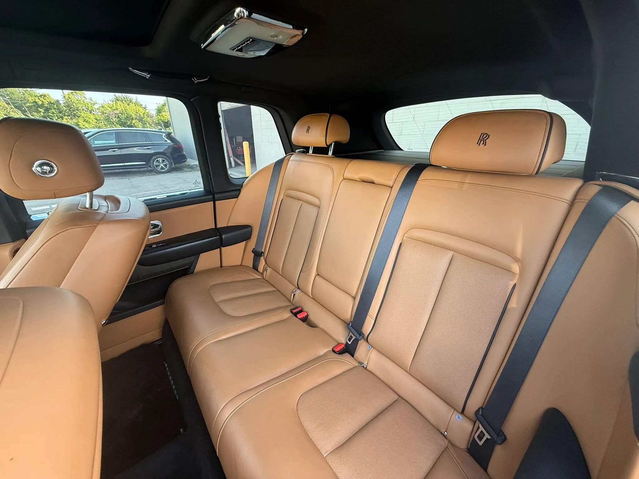 Used 2019 Rolls-Royce Cullinan AWD/4WD image 48