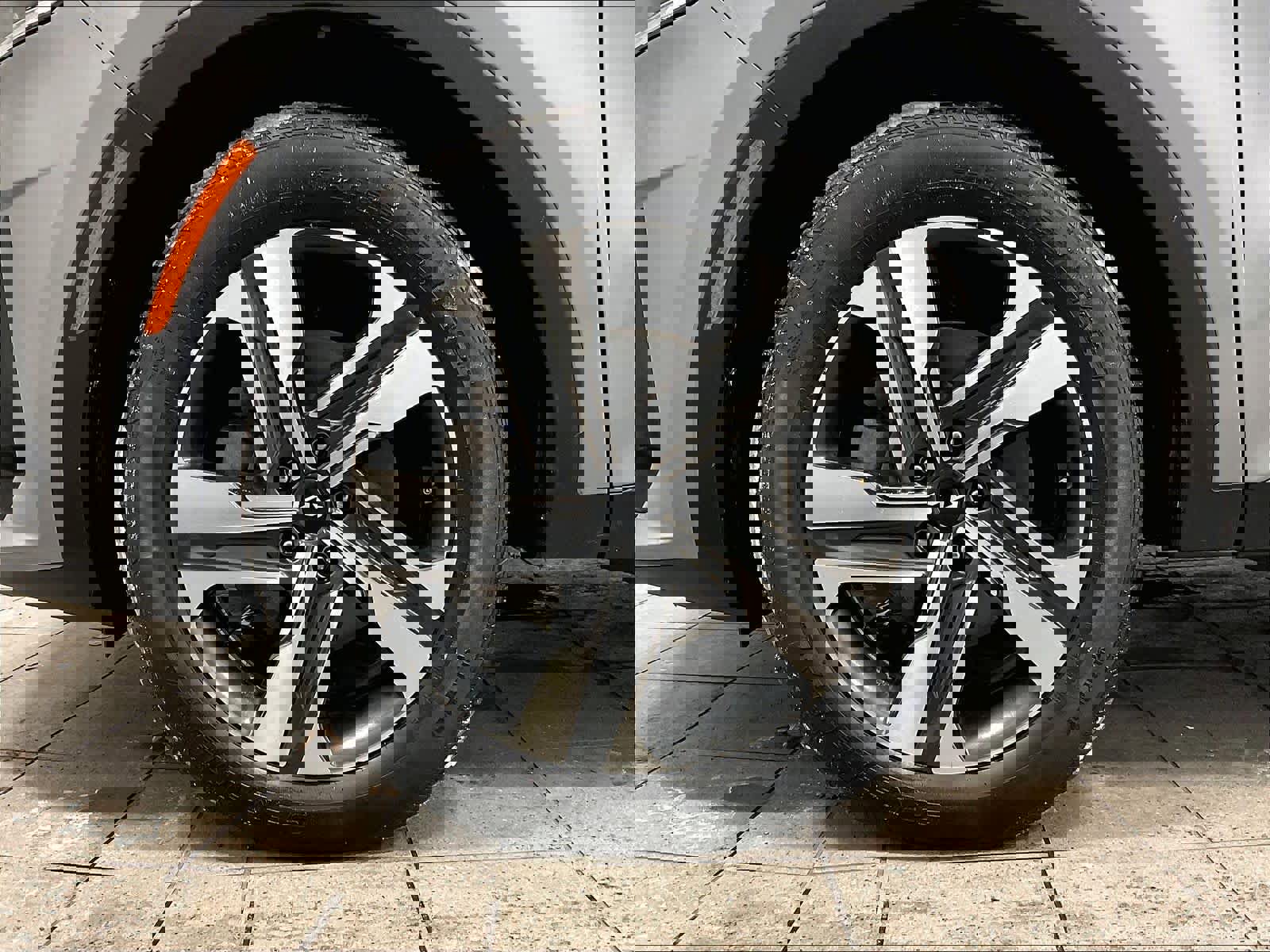 Used 2023 Kia Sorento EX w/ Panoramic Sunroof Package image 7