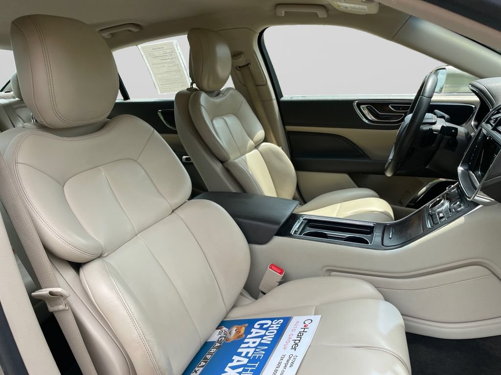 Used 2017 Lincoln Continental Premiere AWD/4WD image 11
