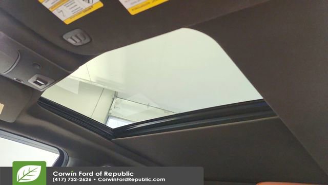 Used 2025 Ford Expedition Platinum w/ Driver's Package image 31