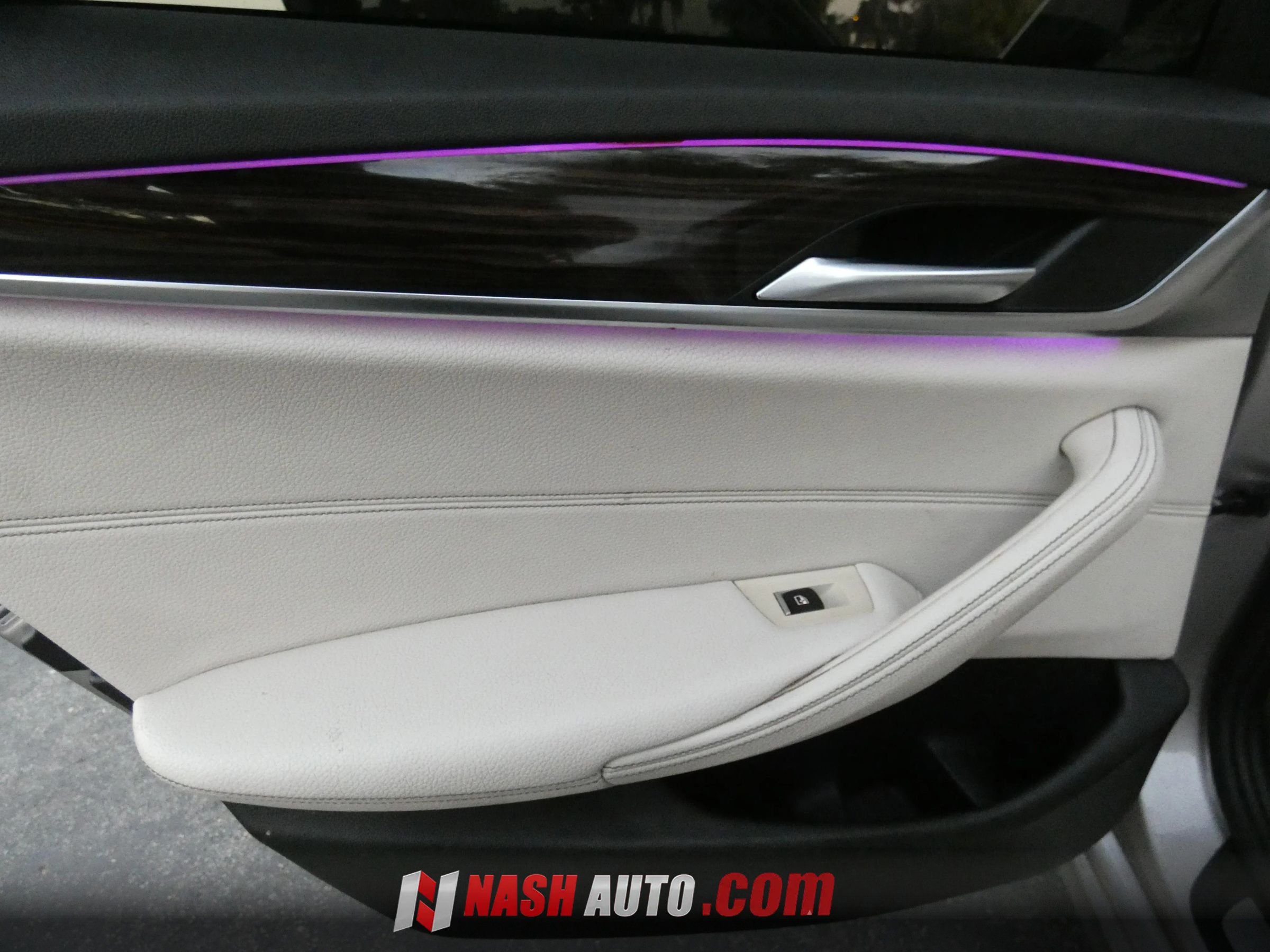 Used 2018 BMW 540i RWD image 38