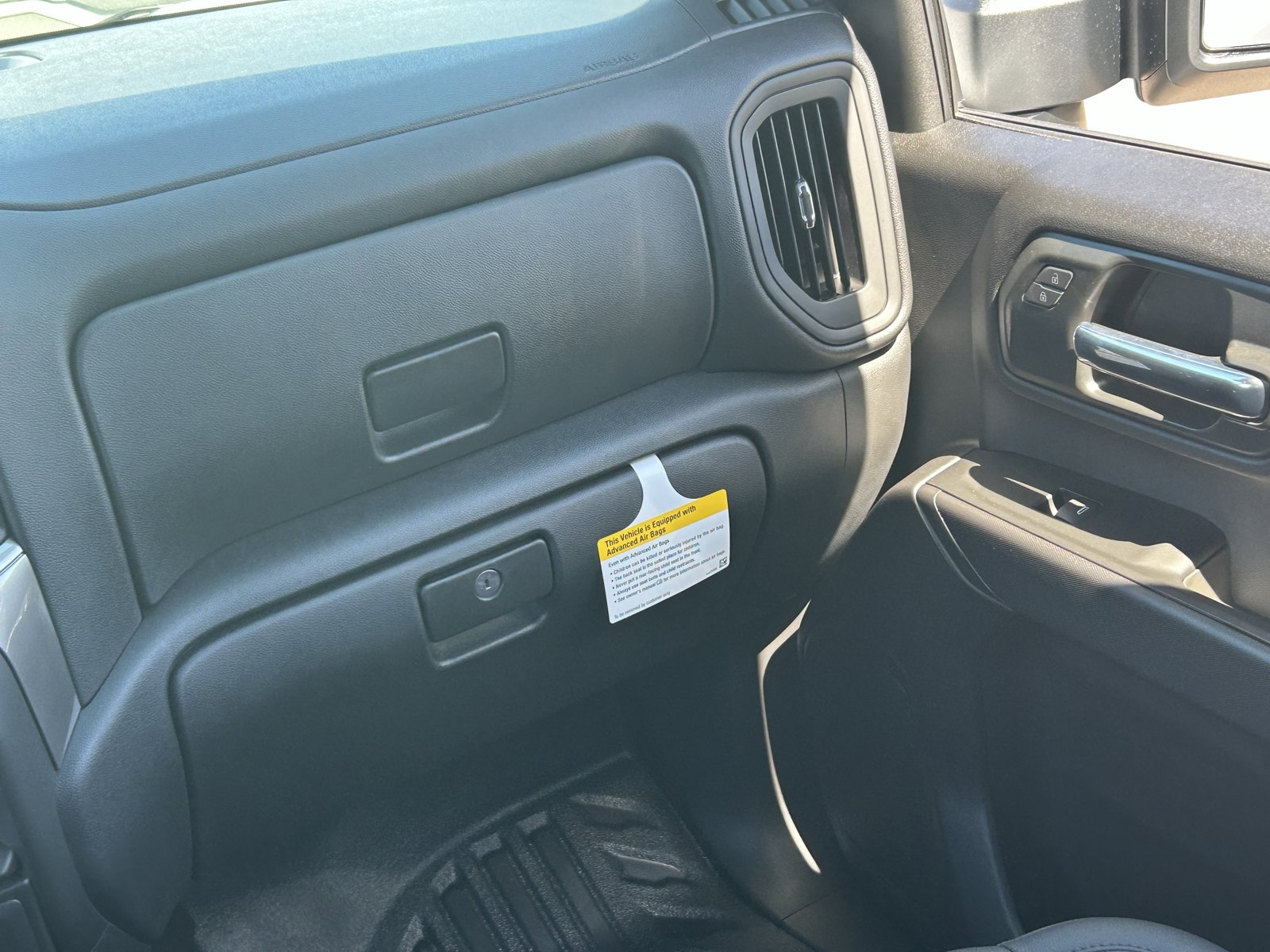Certified 2026 Chevrolet Silverado 2500 W/T w/ WT Convenience Package AWD/4WD image 17