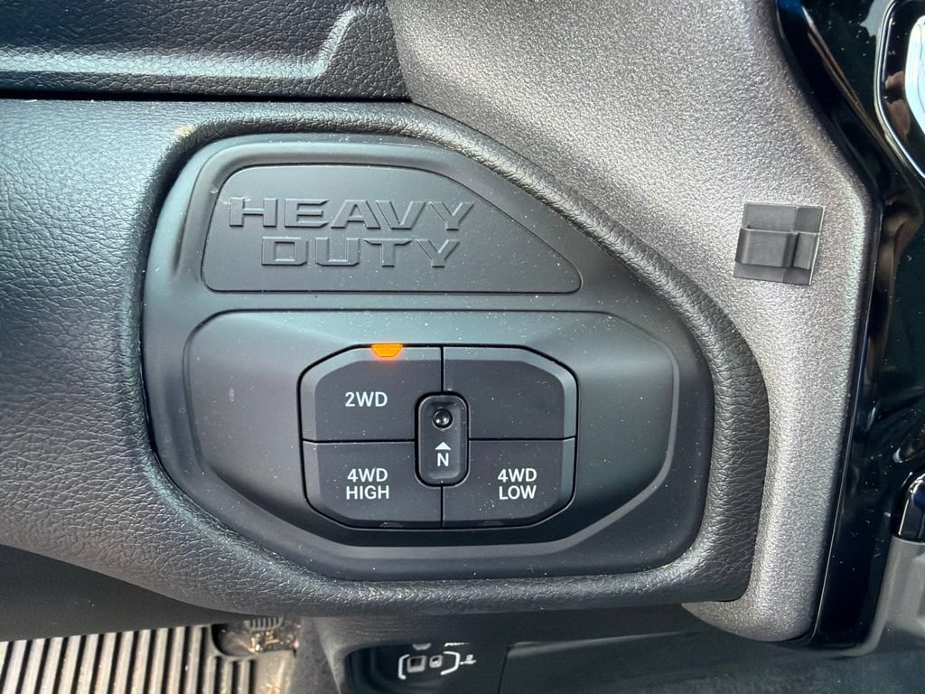 Used 2026 RAM 3500 Tradesman AWD/4WD image 17