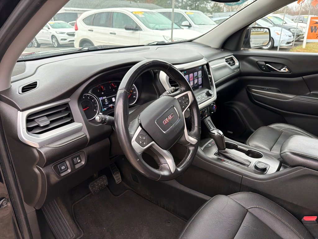 Used 2017 GMC Acadia SLT image 26