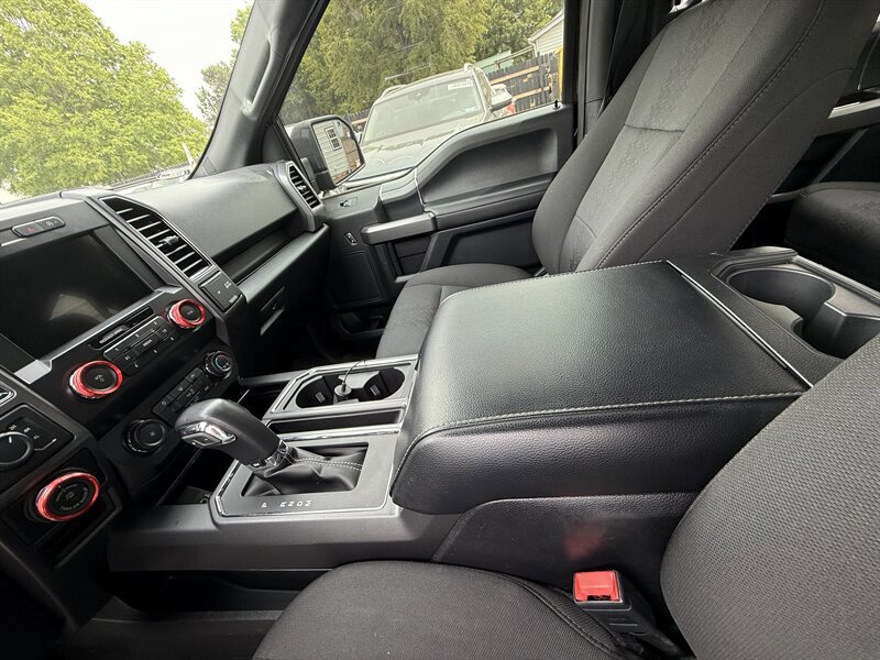 Used 2020 Ford F150 XLT w/ Equipment Group 302A Luxury AWD/4WD image 8