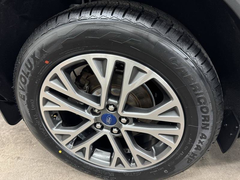 Used 2020 Ford Escape SEL AWD/4WD image 25