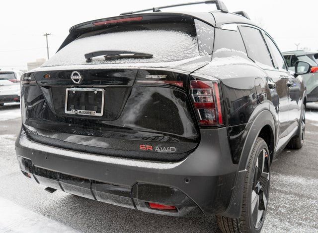 New 2026 Nissan Kicks SR w/ Cold Weather Package image 5