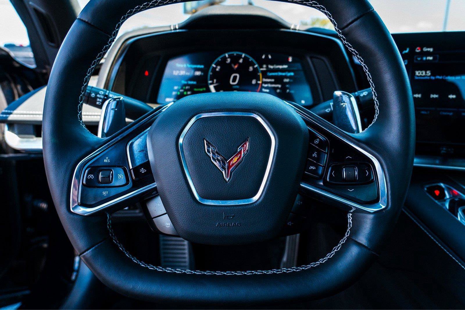 Used 2024 Chevrolet Corvette Stingray Preferred Conv w/ Z51 Performance Package RWD image 11
