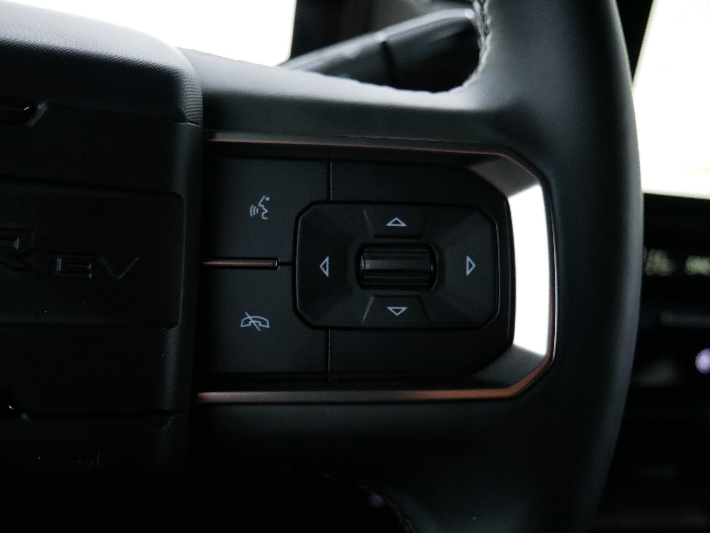 Used 2025 GMC Hummer EV 2X w/ LPO, Sport Package image 29