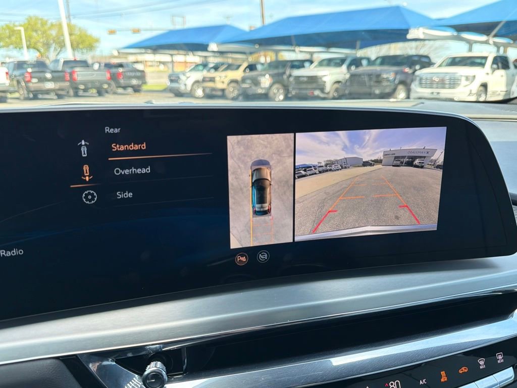 Used 2023 Cadillac Lyriq Luxury image 15