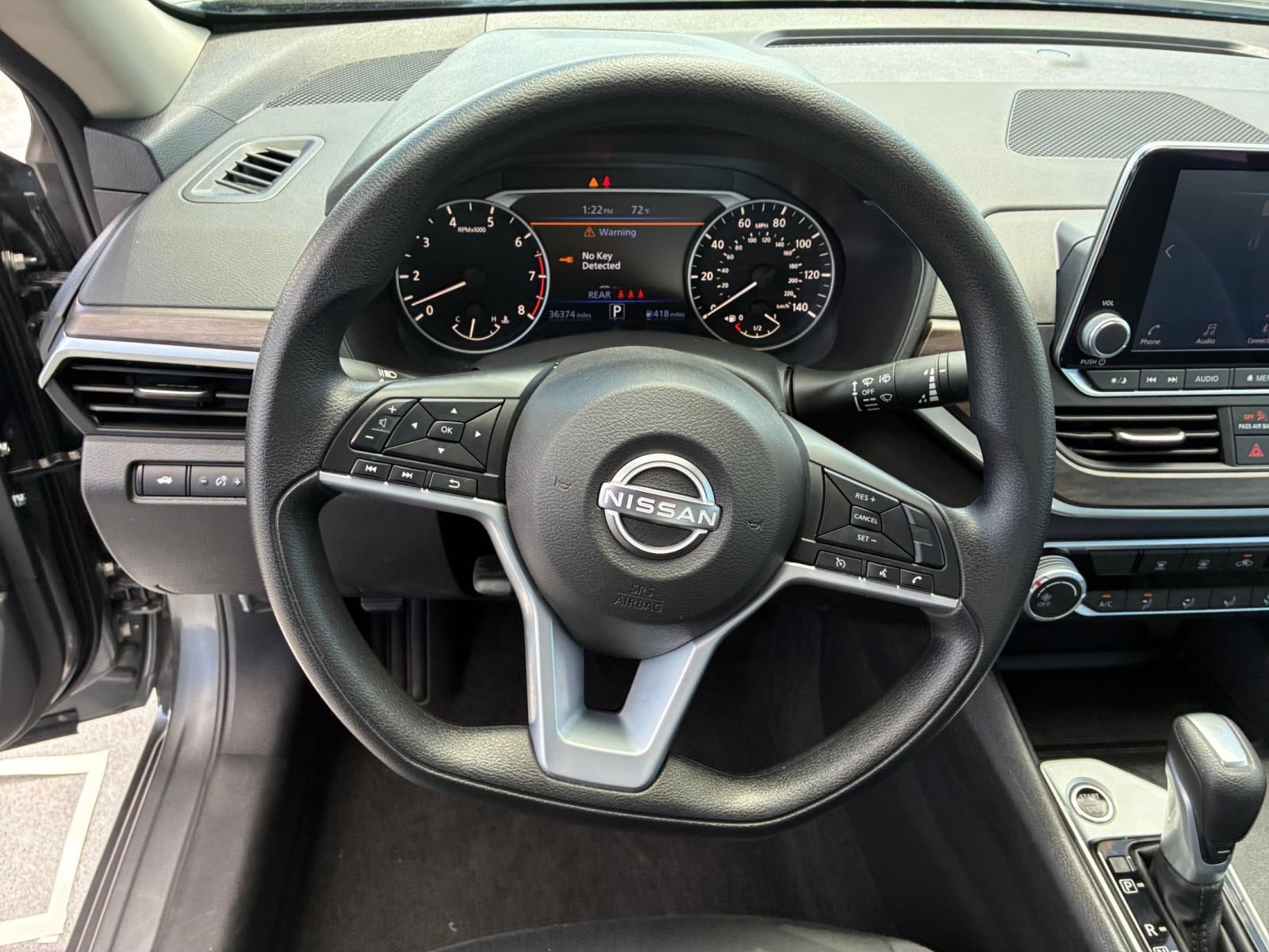Used 2025 Nissan Altima 2.5 SV FWD image 28