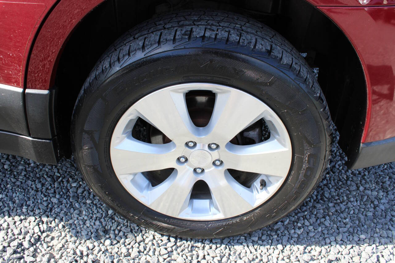 Used 2011 Subaru Outback 3.6R Limited w/ PWR Moonroof Pkg image 26