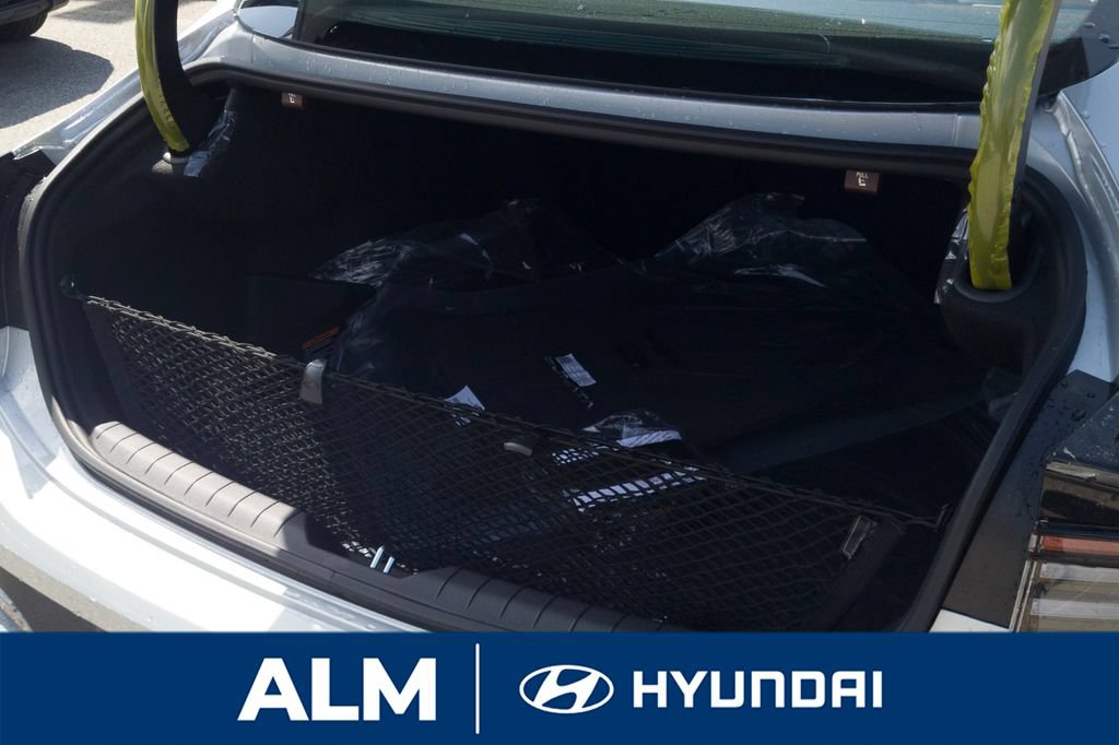 New 2026 Hyundai Sonata SEL FWD image 8