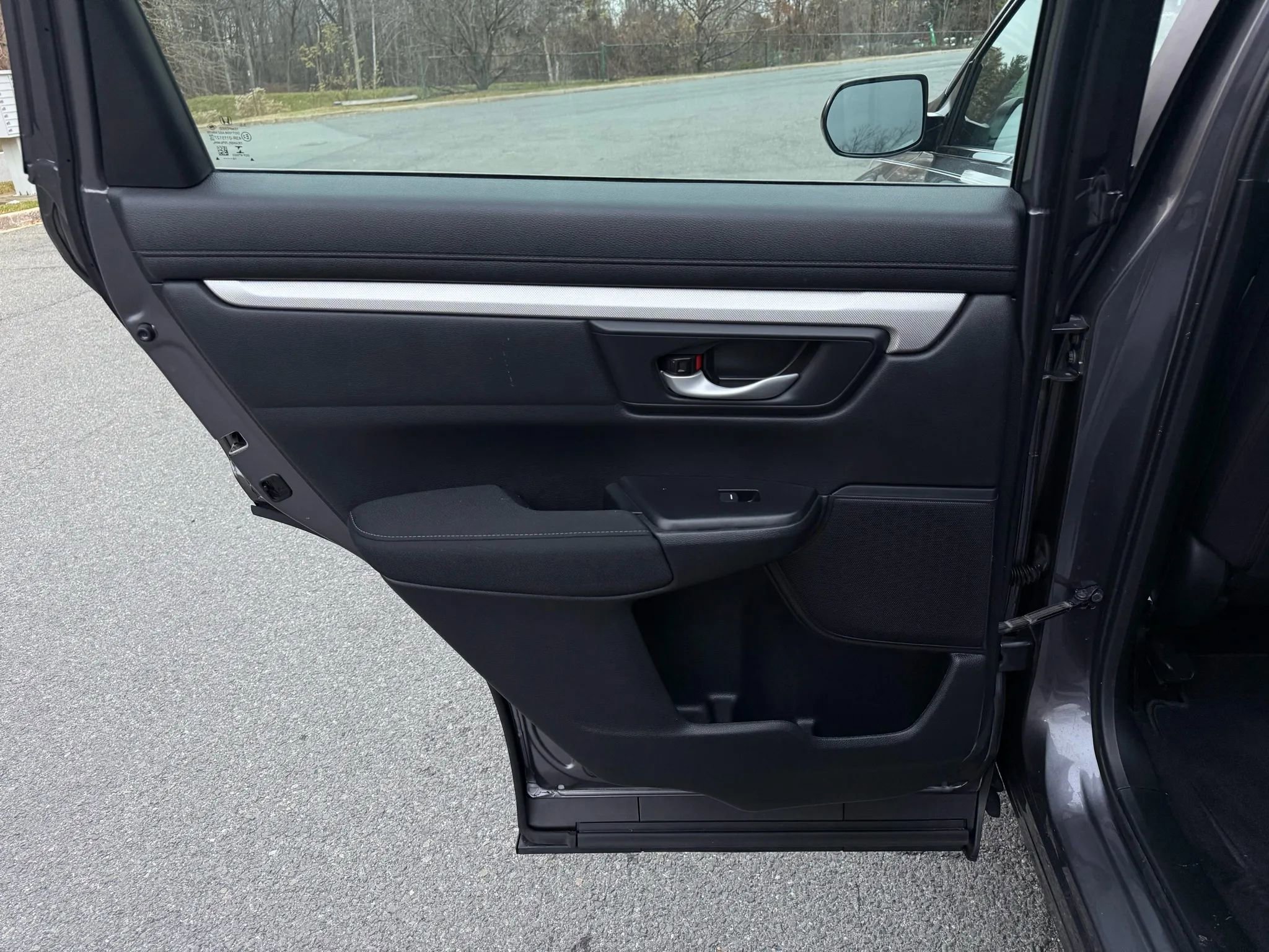 Used 2019 Honda CR-V LX image 20