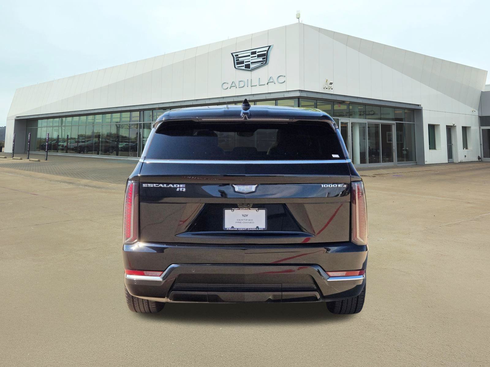 Certified 2026 Cadillac Escalade IQ Luxury 2 AWD/4WD image 5