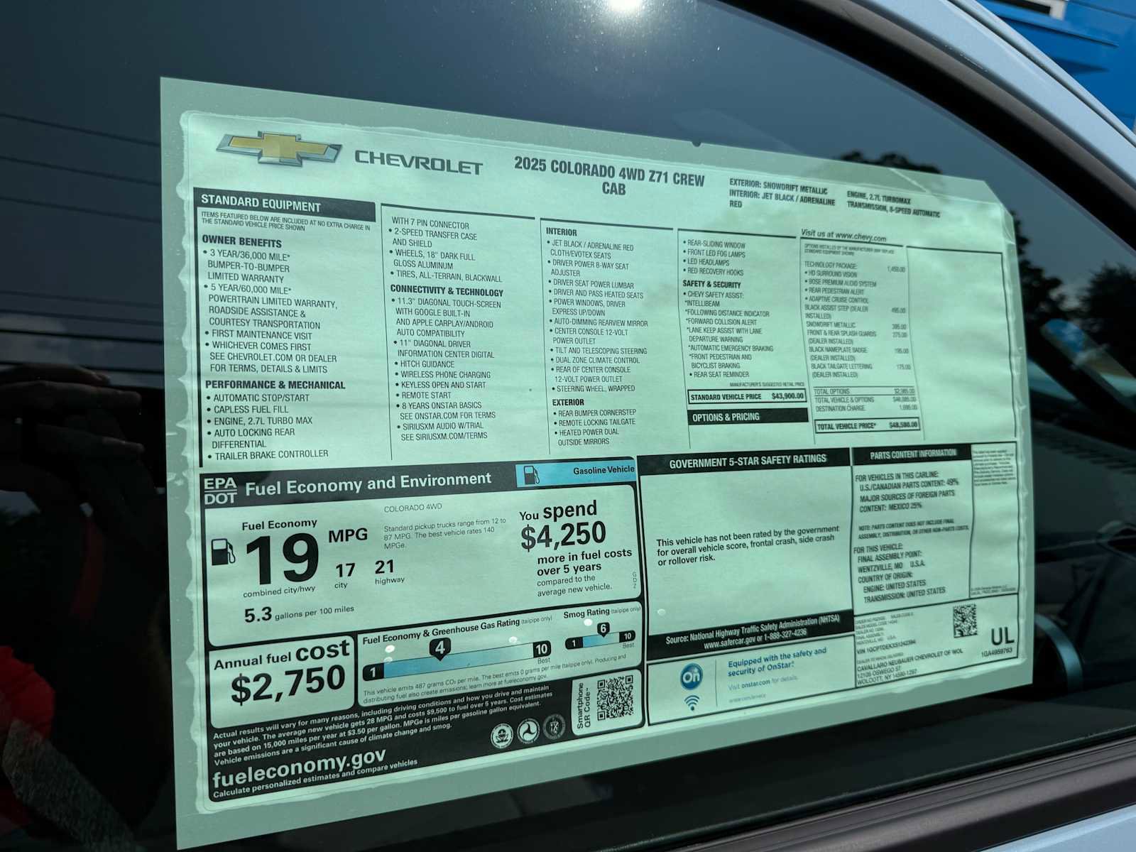 New 2025 Chevrolet Colorado Z71 w/ Technology Package image 35